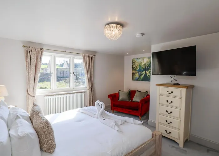 Beacon House בית נופש וויטבי