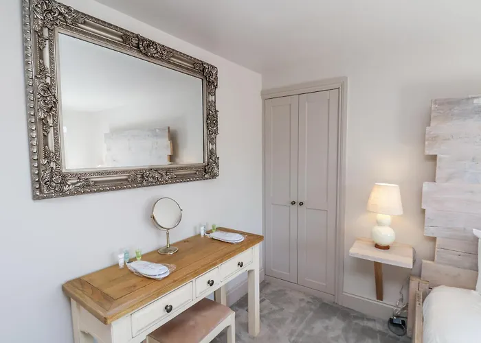 Beacon House בית נופש *